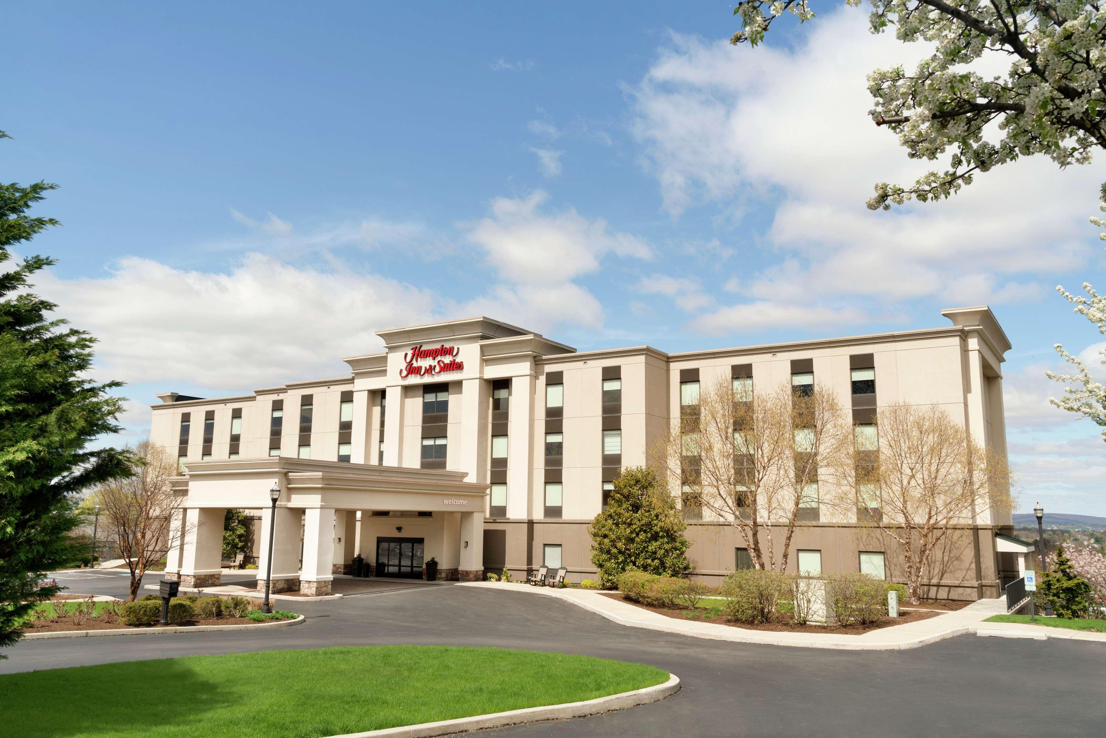 Hampton Inn & Suites Ephrata - Mountain Springs Exterior foto