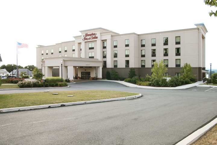 Hampton Inn & Suites Ephrata - Mountain Springs Exterior foto